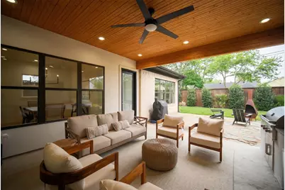 9527 Biscayne Boulevard, Dallas, TX 75218 - Photo 33