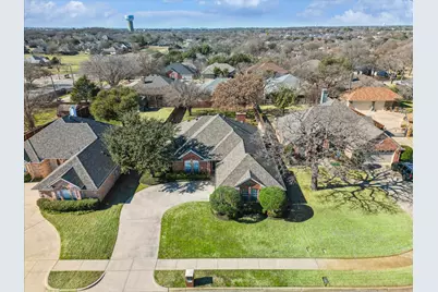 7009 Oak Hills Court, North Richland Hills, TX 76182 - Photo 31