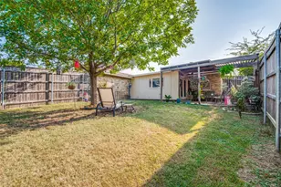 7430 Cloverglen Dr, Dallas, TX 75249 - Photo 25