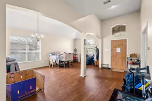 5645 Shadydell Dr, Fort Worth, TX 76135 - Photo 3