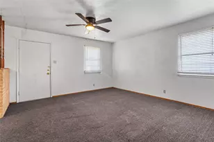 724 E Mustang St, Crowley, TX 76036 - Photo 5