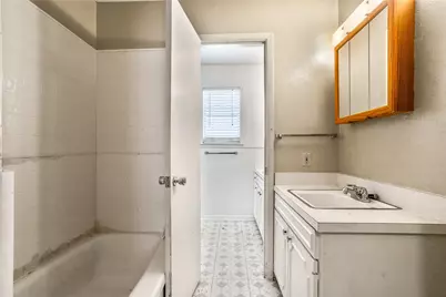 724 E Mustang Street, Crowley, TX 76036 - Photo 19