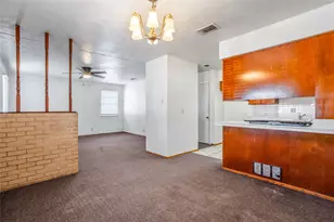 724 E Mustang St, Crowley, TX 76036 - Photo 9