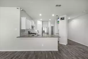 5456 Red Fern Ln, Fort Worth, TX 76179 - Photo 9