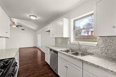 3606 S Dakota Drive, Sherman, TX 75090 - Photo 11