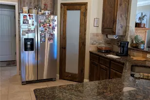 3518 Old Mineral Wells Hwy, Weatherford, TX 76088 - Photo 17