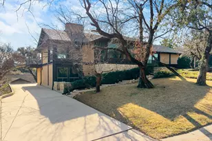 3808 Cabeza De Vaca Cir, Irving, TX 75062 - Photo 3