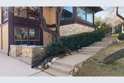 3808 Cabeza De Vaca Circle, Irving, TX 75062 - Photo 5