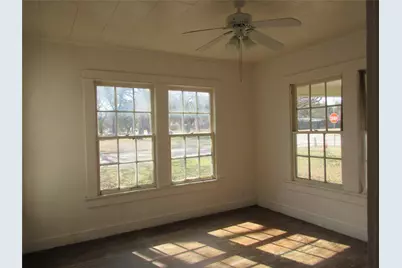 916 Ward, Marlin, TX 76661 - Photo 9