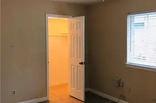 2801 Mill Pond Rd, Garland, TX 75044 - Photo 9