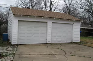 817 Miranda Dr, Mesquite, TX 75149 - Photo 3