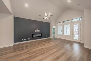 1000 Goldenrod Dr, Crowley, TX 76036 - Photo 11