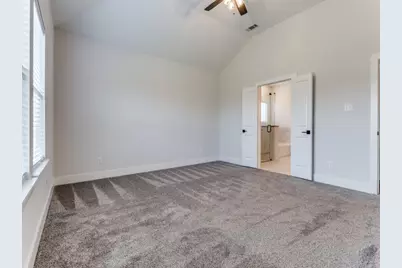 504 Ellis Place Drive, Greenville, TX 75402 - Photo 9