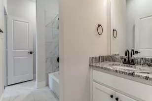 504 Ellis Place Dr, Greenville, TX 75402 - Photo 13