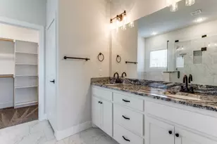 504 Ellis Place Dr, Greenville, TX 75402 - Photo 11