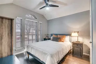 2301 Trickling Creek Dr, Garland, TX 75041 - Photo 9