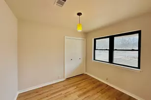 1210 E Jefferson St, Van Alstyne, TX 75495 - Photo 11