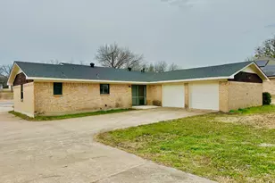 1210 E Jefferson St, Van Alstyne, TX 75495 - Photo 21