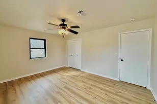 1210 E Jefferson St, Van Alstyne, TX 75495 - Photo 15