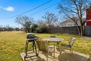 1604 James Ave, Waco, TX 76706 - Photo 17