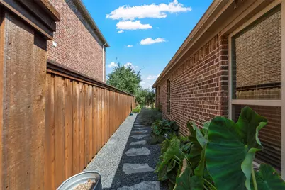 1121 Seclusion Cove Drive, McKinney, TX 75072 - Photo 29