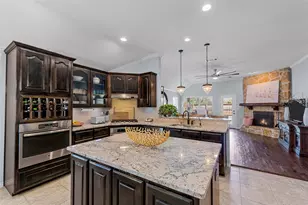 1121 Seclusion Cove Dr, McKinney, TX 75072 - Photo 9