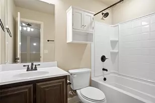 1021 Rustic Oak Wy, Burleson, TX 76028 - Photo 15