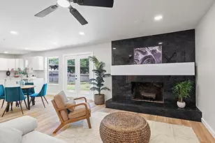 713 Hillside Dr, Sherman, TX 75090 - Photo 3