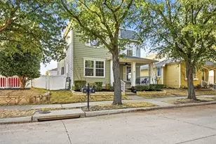 1305 Live Oak Ln, Savannah, TX 76227 - Photo 3