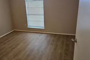 4426 Mayflower Dr, Garland, TX 75043 - Photo 7