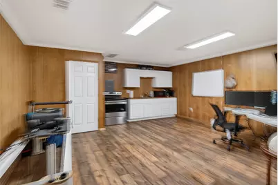 8281 Shirley Francis Road, Greenwood, LA 71129 - Photo 9