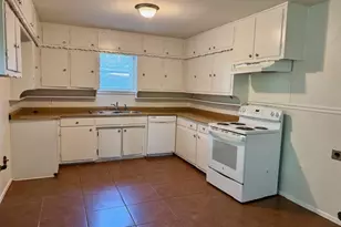 4025 Caddo Trail, Lake Worth, TX 76135 - Photo 3