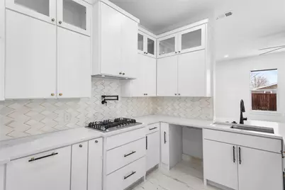 4132 Esmalda Street, Dallas, TX 75212 - Photo 11