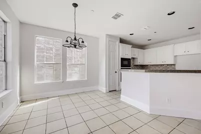 8115 Dogwood Lane, Irving, TX 75063 - Photo 11