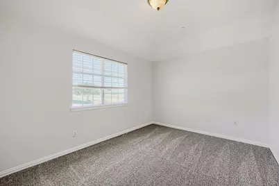 8115 Dogwood Lane, Irving, TX 75063 - Photo 23