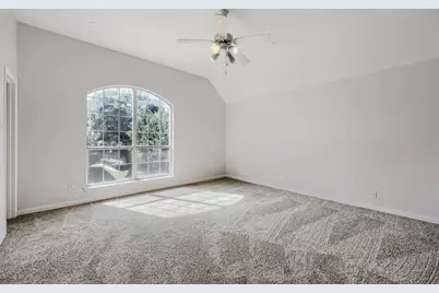 8115 Dogwood Lane, Irving, TX 75063 - Photo 15