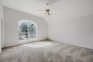 8115 Dogwood Ln, Irving, TX 75063 - Photo 15