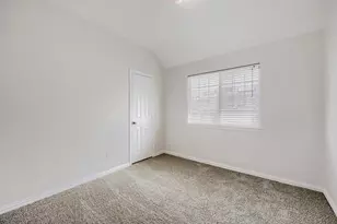 8115 Dogwood Ln, Irving, TX 75063 - Photo 21