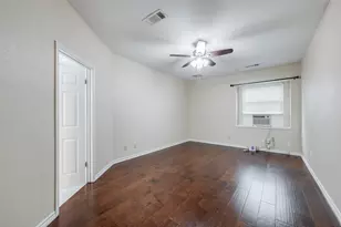 7600 Greengage Dr, Fort Worth, TX 76133 - Photo 13