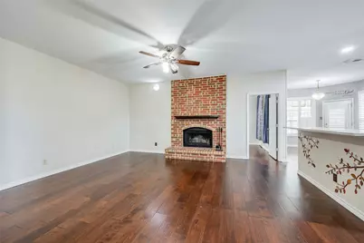 7600 Greengage Drive, Fort Worth, TX 76133 - Photo 5