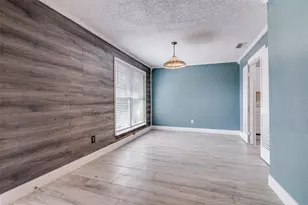 5302 Heather Glen Dr, Garland, TX 75043 - Photo 3