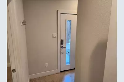 1771 McCoy Street #205, Dallas, TX 75204 - Photo 5