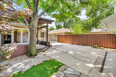 6815 Ravendale Lane, Dallas, TX 75214 - Photo 5