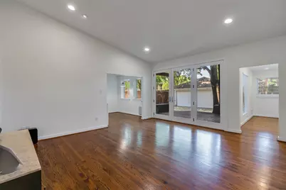 6815 Ravendale Lane, Dallas, TX 75214 - Photo 13