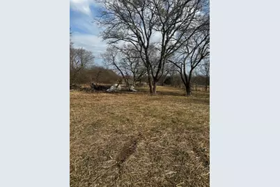 320 E Ford Street, Bells, TX 75414 - Photo 1