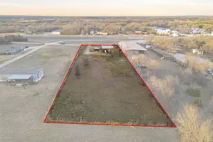 10669 Mineral Wells Hwy, Weatherford, TX 76088 - Photo 15