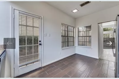 8901 Casa Drive, Irving, TX 75063 - Photo 13