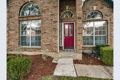 445 Moonlight Way, Irving, TX 75063 - Photo 3