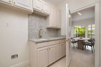 6912 Hillpark Drive, Dallas, TX 75230 - Photo 15