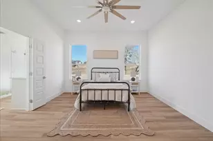 328 Slimp Blf, Azle, TX 76020 - Photo 17